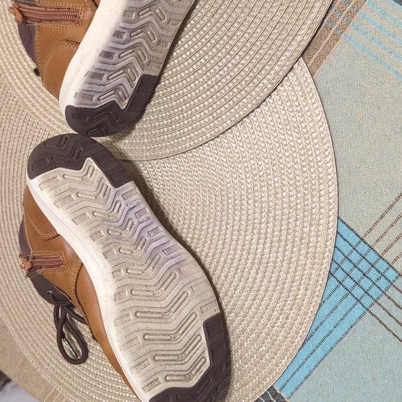 Perry Ellis boys shoes - Picture 5 of 7